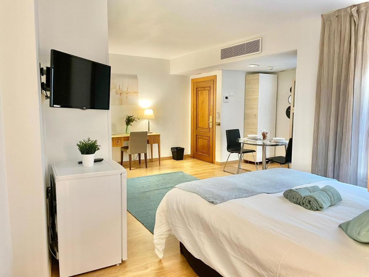 Edificio Leganitos XV Apartment Мадрид Екстериор снимка