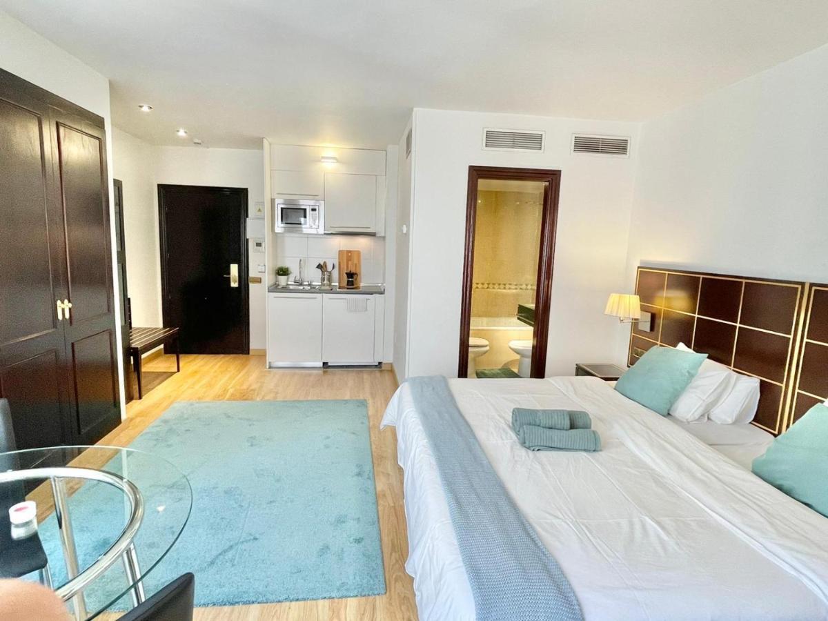 Edificio Leganitos XV Apartment Мадрид Екстериор снимка