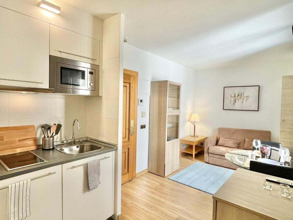 Edificio Leganitos XV Apartment Мадрид Екстериор снимка