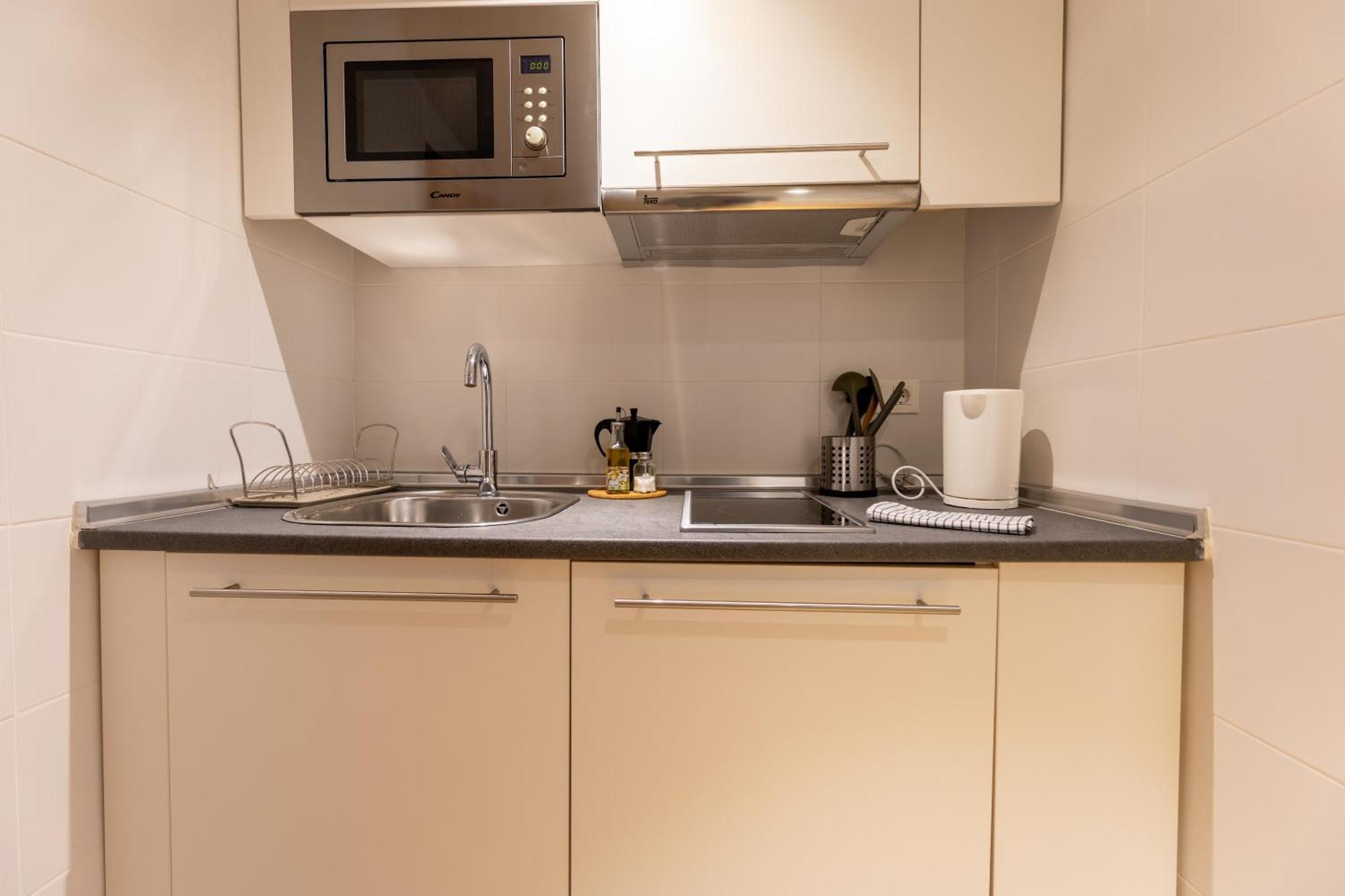 Edificio Leganitos XV Apartment Мадрид Екстериор снимка