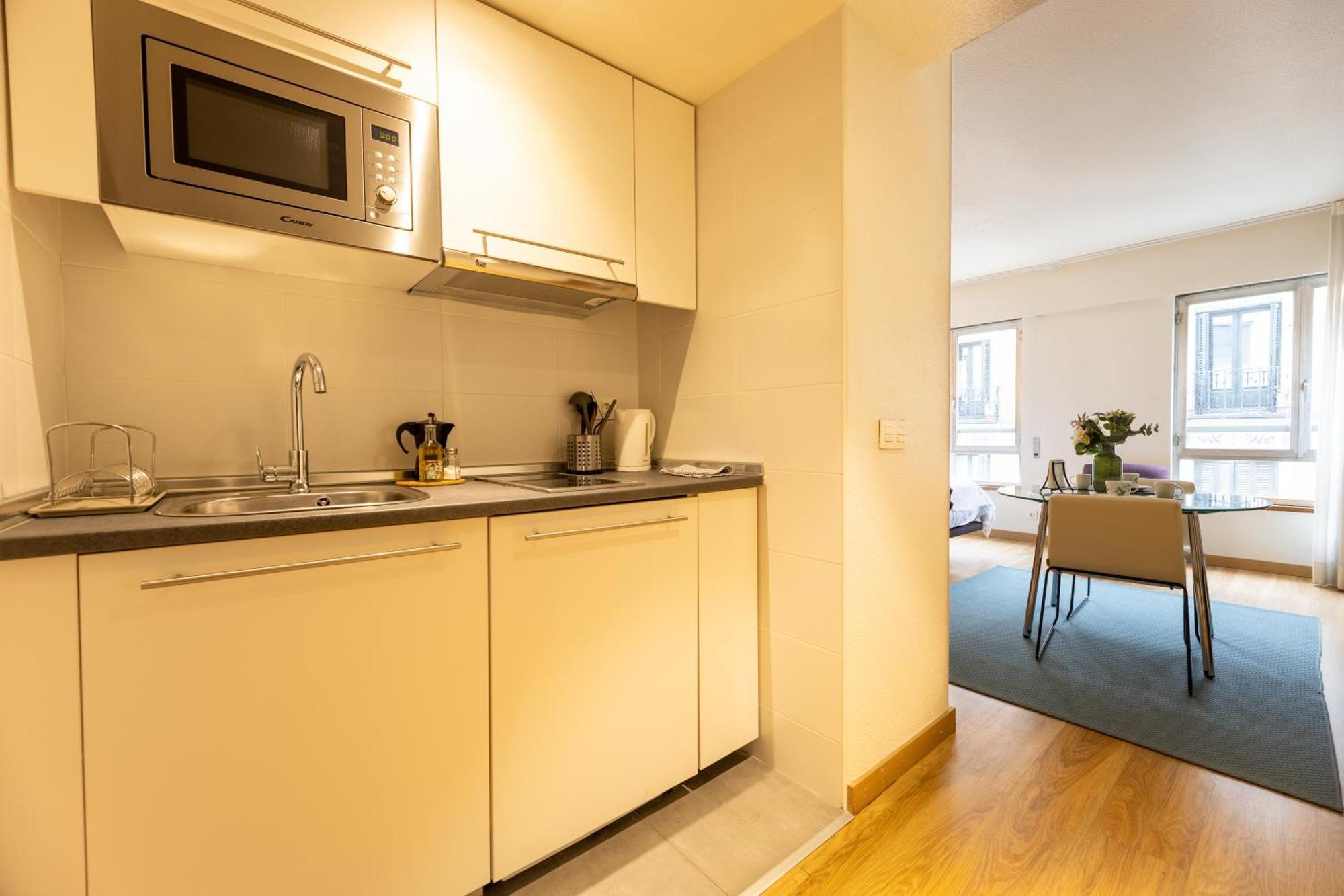 Edificio Leganitos XV Apartment Мадрид Екстериор снимка